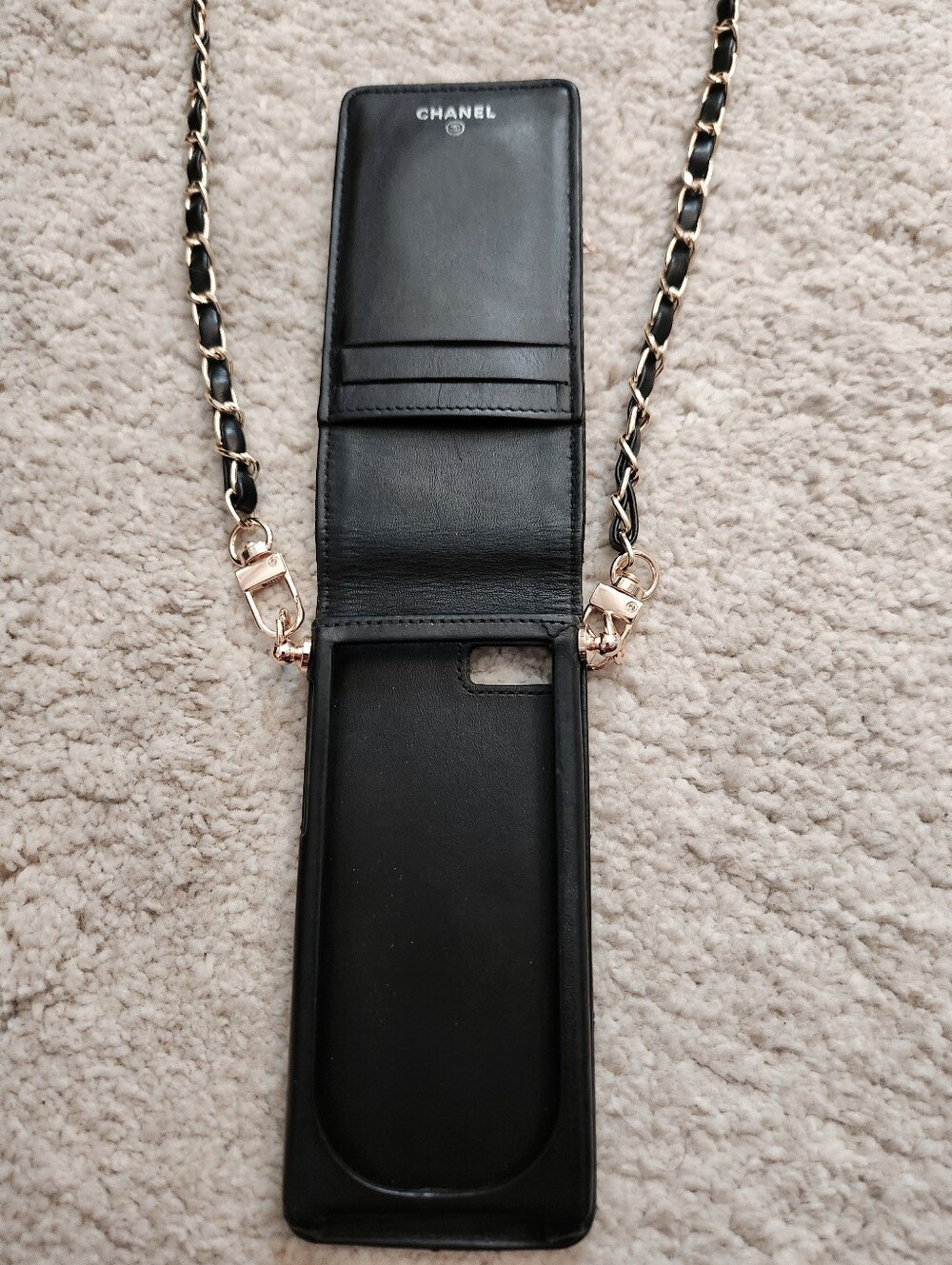 Chanel Black Quilted Caviar Leather Phone Crossbody - Picture 5 of 16